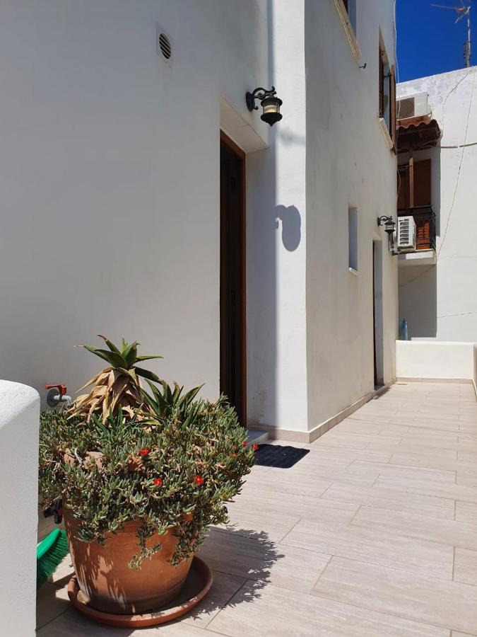 Mevi Apartments Naxos City Bagian luar foto